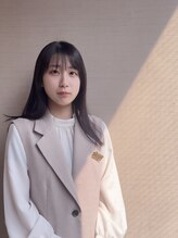 リュクス(RUXE) 前田 なるみ