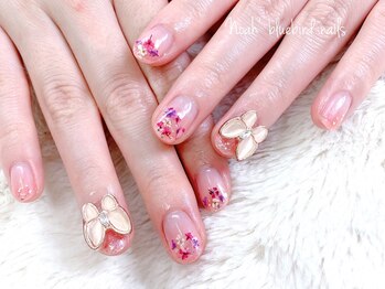 ノアブルーバードネイルズ(Noah' bluebird .nails)/ショートネイルで可愛い♪