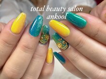 アンクール(an kool)/【ネイル】縦グラデーション