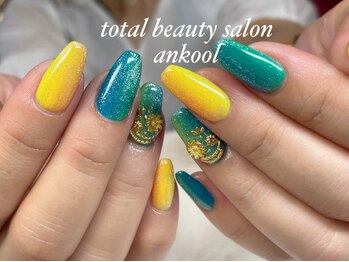 アンクール(an kool)/【ネイル】縦グラデーション