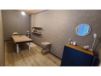 ウォーマル(warmaL)/施術部屋/施術 漢方蒸しも同時に