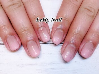 レヒネイル(LeHy nail)/カラーグラデーションネイル