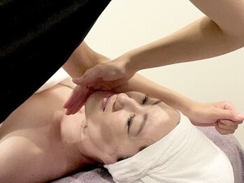 ハイナ 恵比寿店(Hi-Na)/恵比寿/フェイシャル/ブライダル