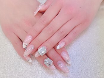 サラ ネイル(Sara Nail)/by hirakawa