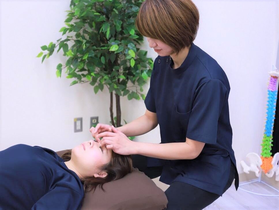 【人気No2☆頭も体もお任せ！】 全身整体+ドライヘッドスパ 90分\6600