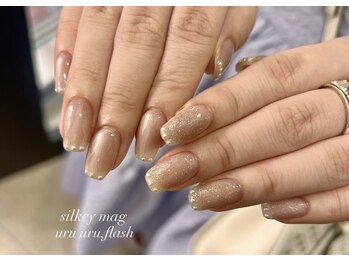 リン 恵比寿(RiN.)/ちぐはぐネイル Chinami