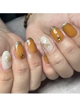 エムネイル(Ｍ)/オレンジガラスフレンチ！