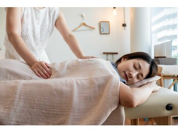 フォレストヴィラ スロウ(Forest villa SLOW)/完全個室でマッサージ♪