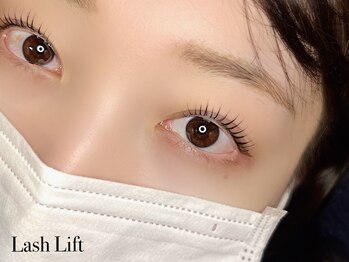 ネロリ バイ エイティスト(neroli by 8ist)/ラッシュリフト［新宿/新宿駅］