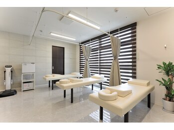 鍼灸整骨院カイ 三宮(鍼灸整骨院KAI)/