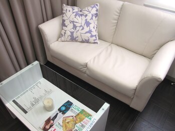 ロベリア(LOBELIA)/■待合スペース