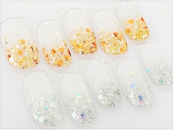 ネイルサロン クイール 小山店(NAIL SALON QUILL)/ラメグラデーション＋ホログラム