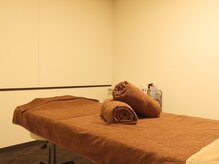 ユーイン 豊科店(U-in)/ブラウン基調のベッドルーム