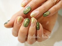 スタイリッシュネイルズ(Stylish Nails)/マグネットグリーンとゴールド