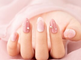 モテニュアンスネイル