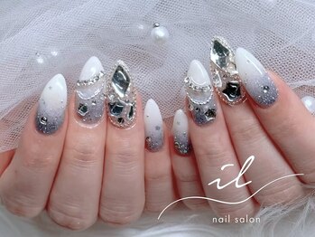 イル 神戸店/逆グラデーション×埋め尽くし