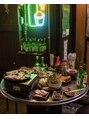眉ラボ 大阪京橋店 お酒飲むことが大好きです!