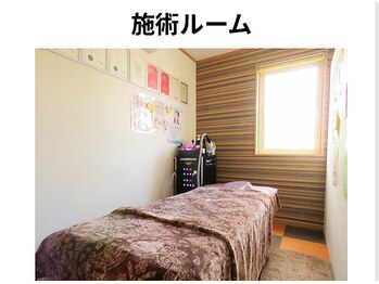 ボディエイジングラボ マハロ(MAHALO)/メイン施術ルーム