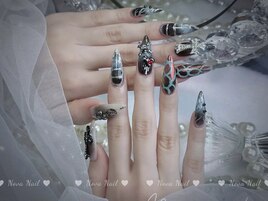 個性派ネイル