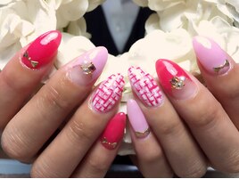 可愛いツイードネイル