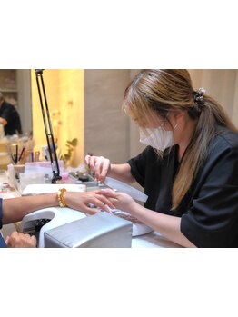 スゴ腕の施術者がいるサロン