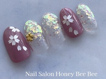 ハニービービー(Honey Bee Bee)/春ピンク桜ネイル