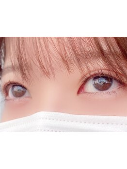 ナチュラル上品な目元にしたい