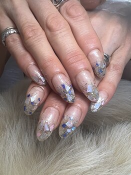 ヘアーアンドネイル ルシア(Hair&Nail Lucia)/今流行りのシェルとラメのグラデ