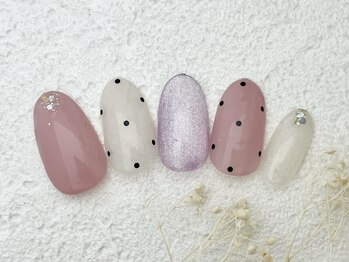 ビオトーププラス 銀座7丁目店(bio tope+)/水玉ネイル 銀座フィルイン