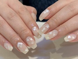 ホワイトハートホロネイル