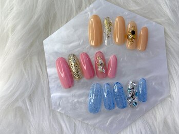 ネイルサロン ティーエイチセブン(Nail Salon TH SEVEN)の写真/【オフ込み/両手2本アート￥6600】こだわりが光るオフィスネイル♪シンプルだけど大人上品な指先で好印象★