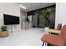 エム(M)の雰囲気（グリーンを取り入れ、自然の空間づくりを大切にしています☆）