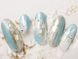 シェル×ブルーの夏ネイル