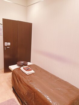 エヴァーグレース 北千住店/清潔感ある店内で納得のエステ