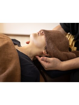 ヘッドスパで癒されたい