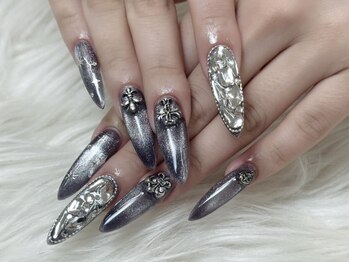 ヴリエ 小作店(VURIE)の写真/長さ出しで指先を華やかに♪お好みの長さ&デザインで理想の指先に♪【シンプル¥11580~】