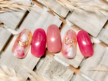 ネウィ ネイル 銀座(newi nail)の写真/爪を削らないパラジェルで指先を優しくケア！旬のニュアンス系も豊富なデザインをご提案します☆