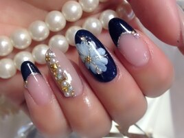 フラワー×ビジュー デザイン☆