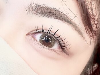 エイル(Ail)の写真/ボリュームのある目元にしたい方へ♪つけ放題ご用意!!モチが良いセーブル取扱い◎低価格なところが嬉しい★