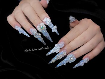 ローラキラ(Rola kira)/上品な猫目ぼかしネイル