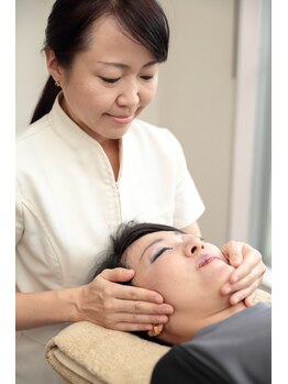 中目黒カイロ整体院/施術　フェイシャル