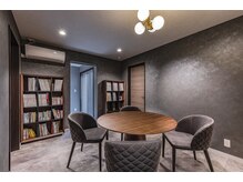 サルーテサロン(salute Salon)/待合スペース