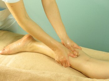 ビューティーボディー 小岩(Beauty Body)の写真/極上アロマで全身リラックス【全身アロマオイル+ヘッド60分★デコルテ追加OK ￥5000】首肩こりや眼精疲労に