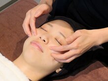 ピオラ(Piora)/セラムの塗布