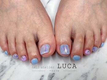 ネイルアトリエルカ(nail atelier LUCA)/W-749 オーロラ梅雨フットネイル