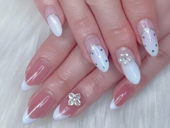 ブルーバードネイル(Blue bird nail)の写真/新規オフ無料＊フィルイン・パラジェルで自爪に優しくケア重視の方♪シンプル～大人カワイイネイルが豊富◎