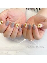 ビンタン(Bintang)/ひまわりネイル 夏ネイル