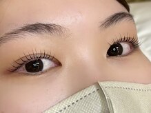 キュロン(quro.n)/ラッシュリフト(maetelrod)