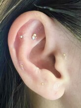 龍(Dragon)/シンプルデザイン　耳つぼ