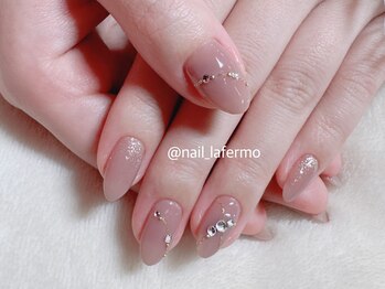 ネイルサロンアンドスクール ラフェルモ 札幌駅前店(la fermo)/